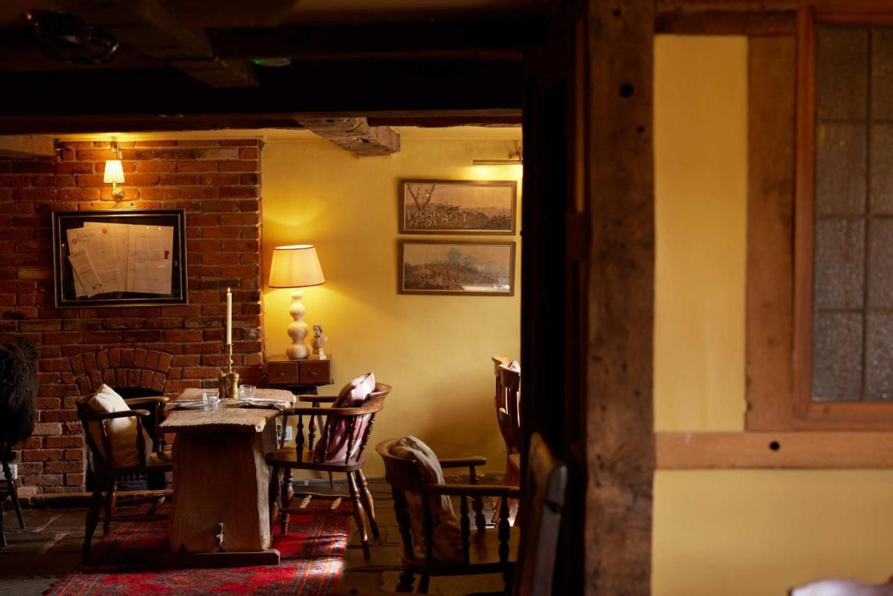The Queen'S Head Broad Chalke Exterior foto